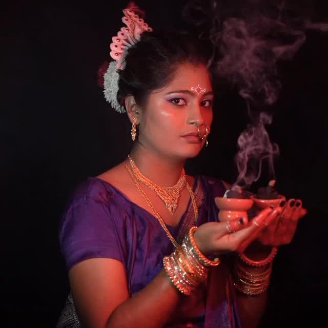 Rakhi - Makeup Artist at SS Makeover